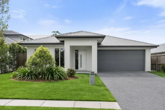 35 Bendigo Place, Upper Kedron, Qld 4055