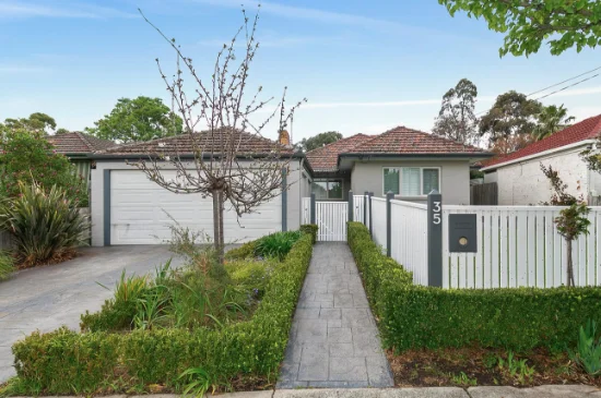 35 Branksome Grove, Blackburn South, Vic 3130