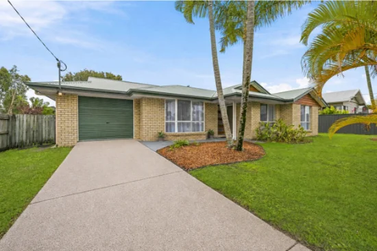 35 Canberra Avenue, Cooloola Cove, Qld 4580