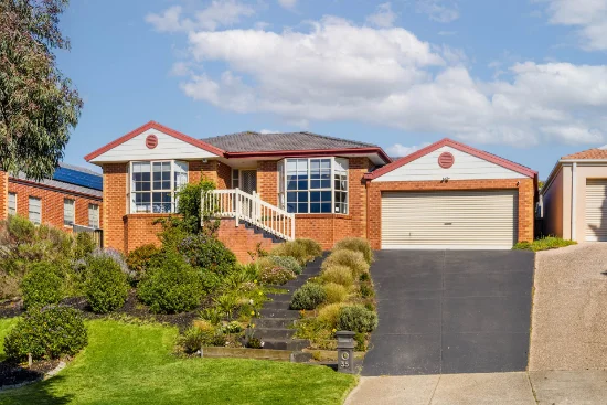 35 Canterbury Avenue, Sunbury, Vic 3429