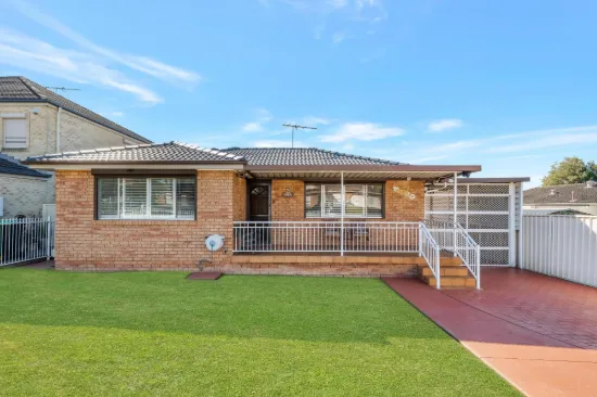 35 Cheyenne Road, Greenfield Park, NSW 2176