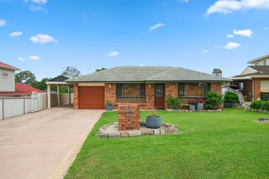 35 Clayton Crescent, Rutherford, NSW 2320