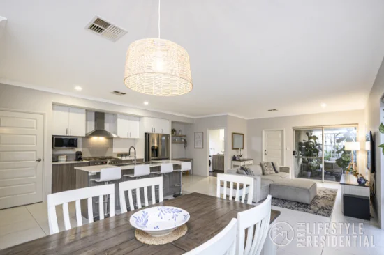 35 Comito Bend, Alkimos, WA 6038-Image