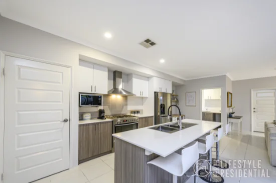 35 Comito Bend, Alkimos, WA 6038-Image