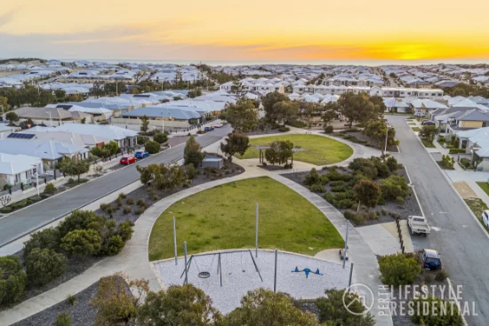 35 Comito Bend, Alkimos, WA 6038-Image