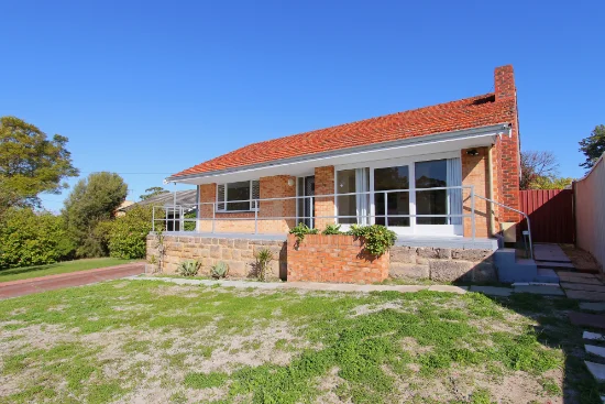 35 Creaton St, East Victoria Park, WA 6101 - For Rent