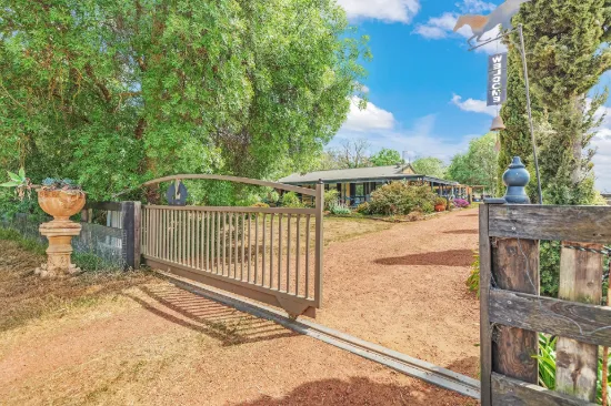35 Cruse Road, Cooma, Vic 3616