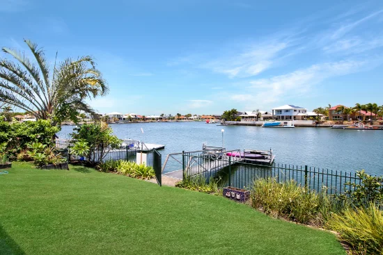35 Dugong Crescent, Banksia Beach, Qld 4507