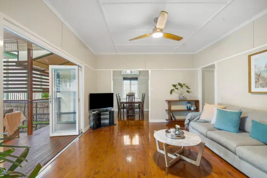 35 Ellen Street, Oxley, Qld 4075
