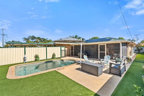 35 Endeavour Dr, Banksia Beach, Qld 4507