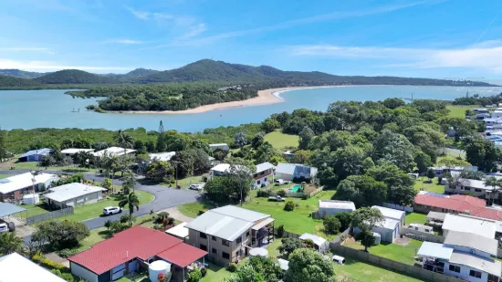 35 Hackett Court, Campwin Beach, Qld 4737