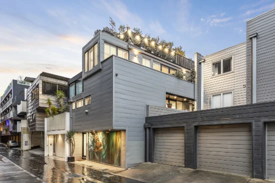 35 Hinton Lane, Prahran, Vic 3181 - For Sale