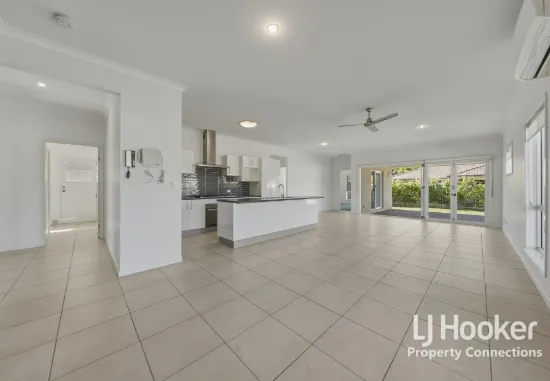 35 Holly Crescent, Griffin, Qld 4503