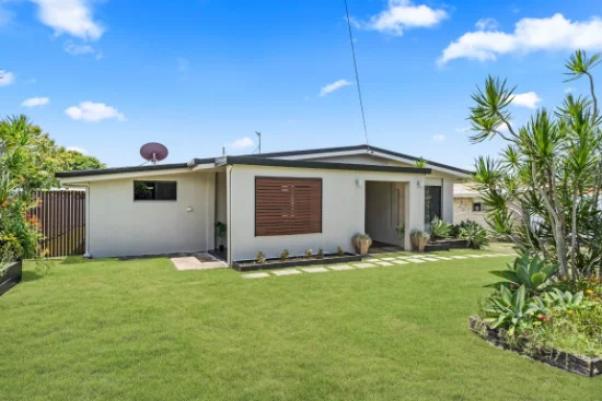 35 John Street, Scarness, Qld 4655
