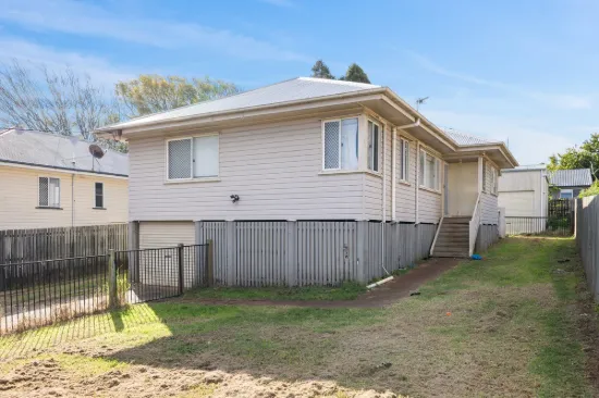 35 Kelly Street, Harlaxton, Qld 4350