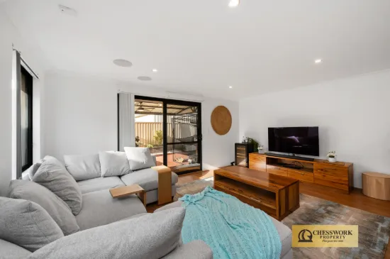 35 Marloo Street, Wattle Grove, WA 6107