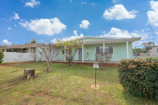 35 McDonnell Street, Forbes, NSW 2871