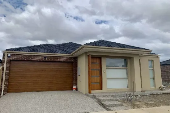 35 Meaford Street, Mickleham, Vic 3064