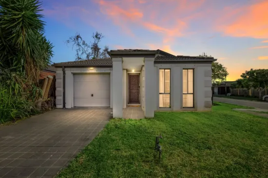 35 Melzak Way, Berwick VIC 3806-Image
