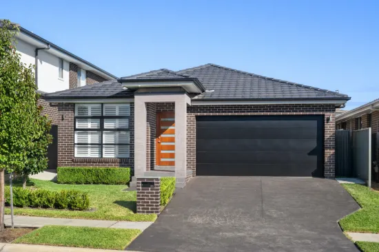 35 Mimosa Street, Gregory Hills, NSW 2557