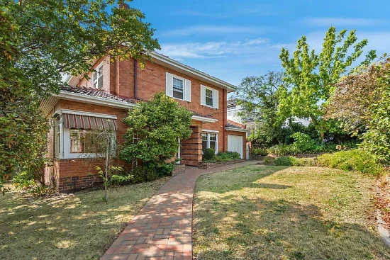 35 Mountain View Road, Balwyn North, Vic 3104