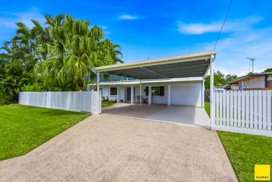 35 Mulligan Street, Manoora, Qld 4870