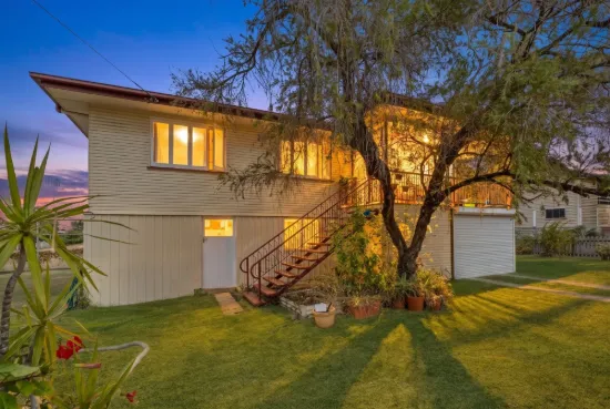 35 North Street, The Range, Qld 4700