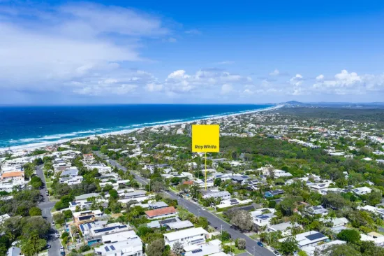 35 Pacific Avenue, Sunshine Beach, Qld 4567