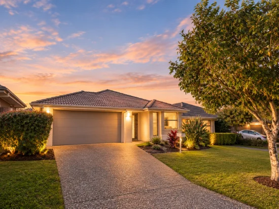 35 Percy Earl Crescent, Pimpama, Qld 4209