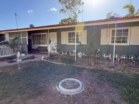 35 Railway Tce, Crystal Brook, SA 5523