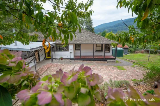 35 Riverside Drive, Warburton, Vic 3799