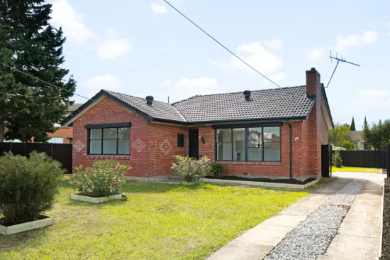 35 Rosedale Crescent, Dallas VIC 3047-Image