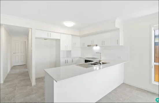35 Saintly Road, Logan Reserve, Qld 4133 - For Rent