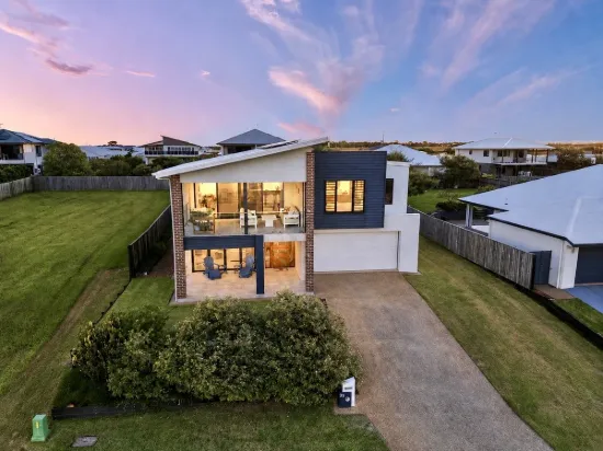 35 Sea Esplanade, Elliott Heads, Qld 4670