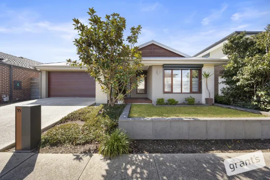 35 Serene Way, Clyde North, Vic 3978