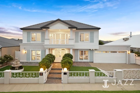 35 Shoal Circuit, Mambourin, Vic 3024
