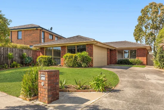 35 St Boswells Avenue, Berwick VIC 3806-Image