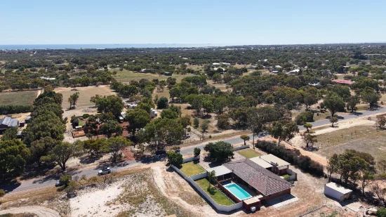 35 Stuart Road, Moresby, WA 6530