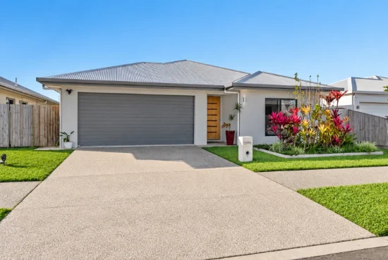 35 Tiller Circuit, Trinity Beach, Qld 4879
