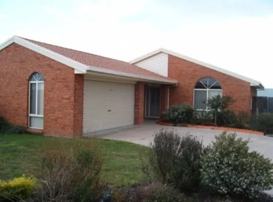 35 Tulloch Way, Traralgon, Vic 3844