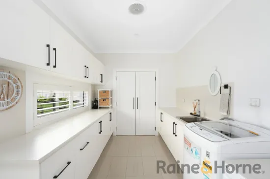 35 Twin Creeks Drive, Luddenham, NSW 2745-Image