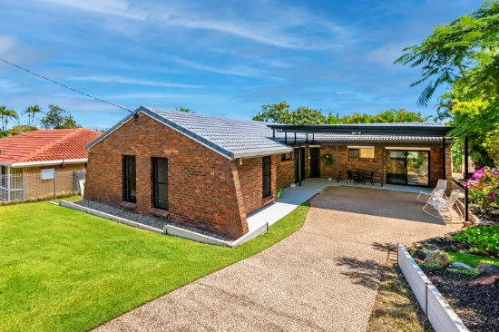 35 Van Dieman Crescent, Springwood, Qld 4127