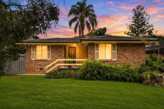 35 Wilkie Crescent, Doonside, NSW 2767