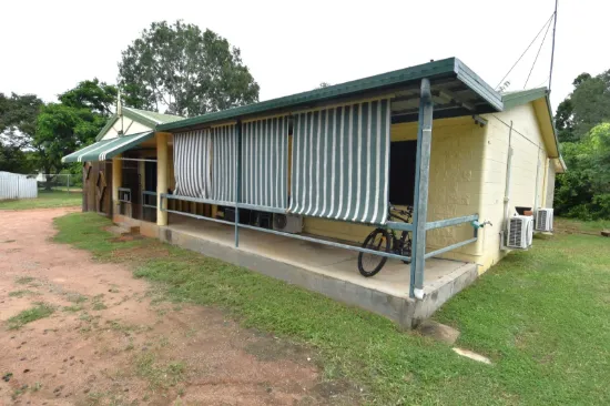 35A Allen St, Richmond Hill, Qld 4820