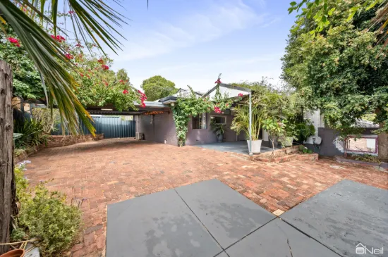 35A Lensham Place, Armadale, WA 6112
