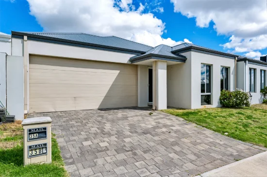 35A Suffolk St, Caversham, WA 6055