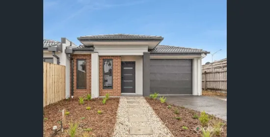 35B Chardonnay Drive, Skye, Vic 3977