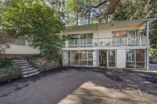 36 Alexander Avenue, Upwey, Vic 3158