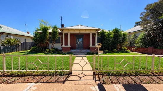 36  Close Street, Parkes, NSW 2870