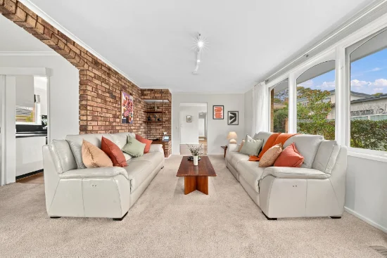 36 Dixon Drive, Holder, ACT 2611